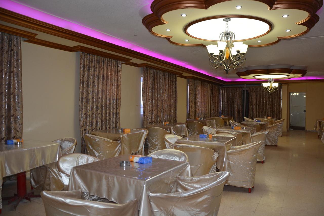 Teeba Palace Hotel Suites Amman Esterno foto